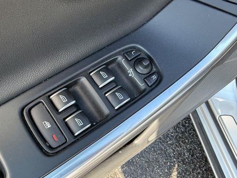 Used 2017 Volvo S60 T5 Inscription AWD/4WD image 16