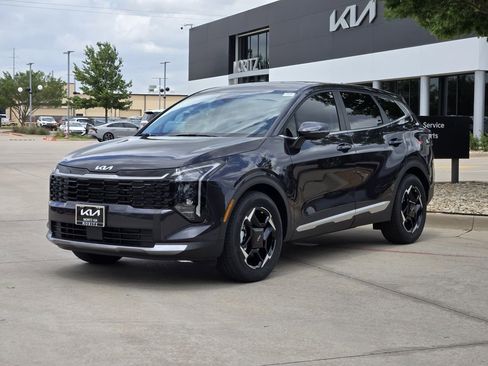 New 2026 Kia Sportage EX FWD image 2