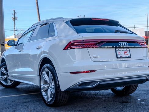 Used 2023 Audi Q8 Premium Plus image 24