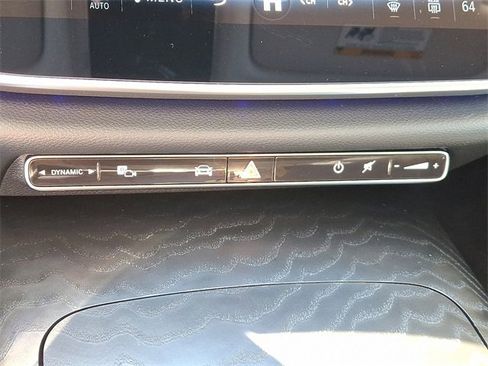 Used 2024 Mercedes-Benz E 350 4MATIC Sedan image 15