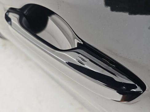 Used 2023 Honda HR-V Sport image 40