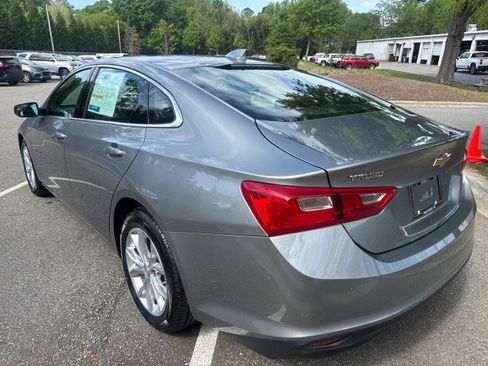Used 2024 Chevrolet Malibu LT image 5