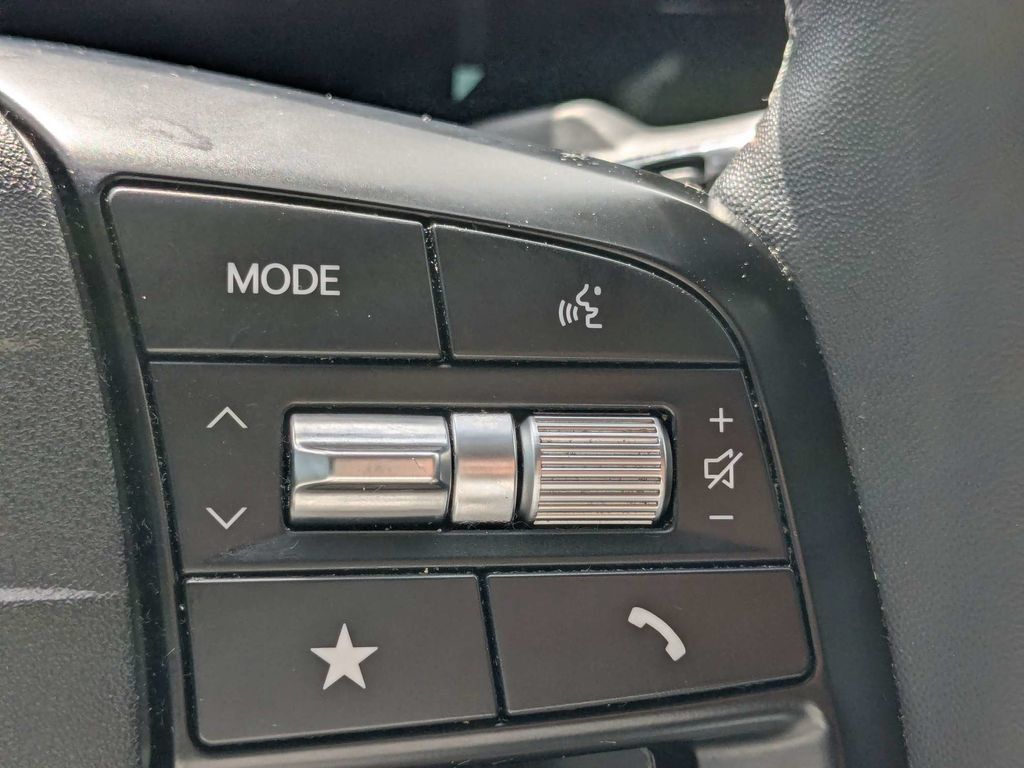 Used 2025 Kia K4 EX FWD image 31