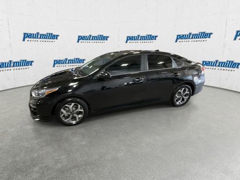 Used 2020 Kia Forte LXS image 6
