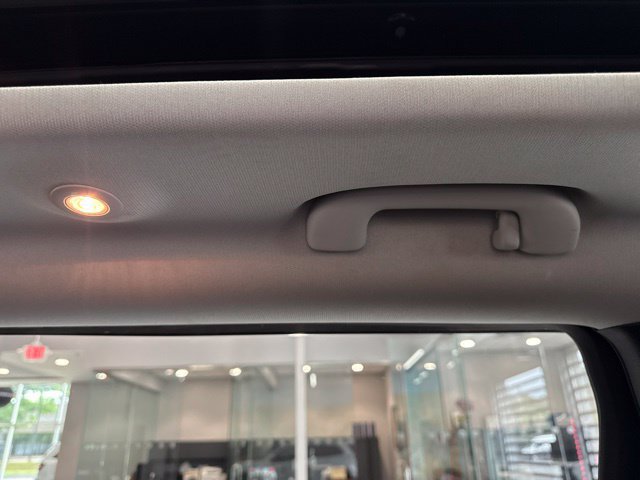 Used 2021 Jeep Cherokee Limited AWD/4WD image 44
