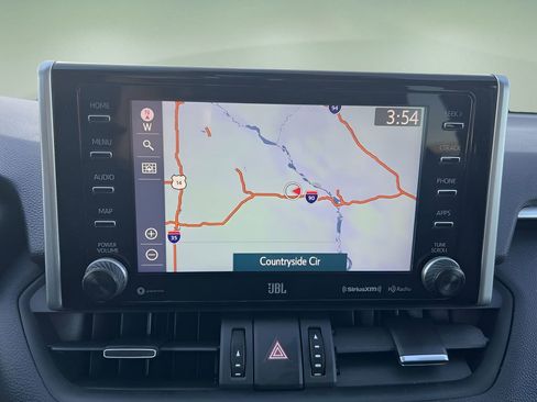 Used 2020 Toyota RAV4 Limited image 14