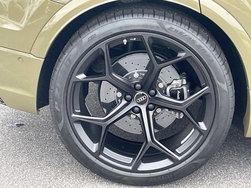 Certified 2025 Audi RS Q8 performance image 9