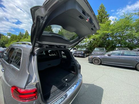 Used 2026 Mercedes-Benz GLB 250 4MATIC image 14