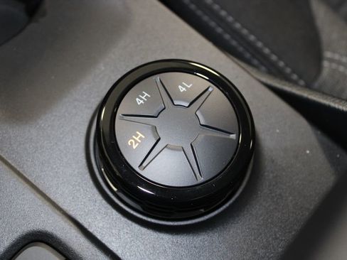 New 2025 Ford Ranger XLT w/ Chrome Accent Package image 50