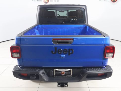 Used 2023 Jeep Gladiator Sport w/ Trailer Tow Package image 48