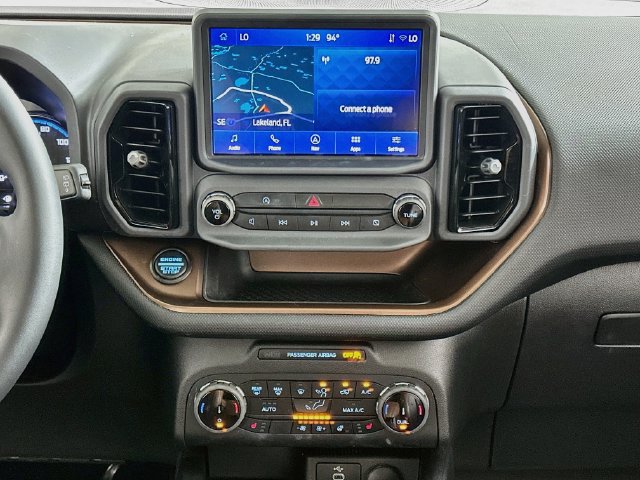 Used 2024 Ford Bronco Sport Outer Banks w/ Tech Package AWD/4WD image 15