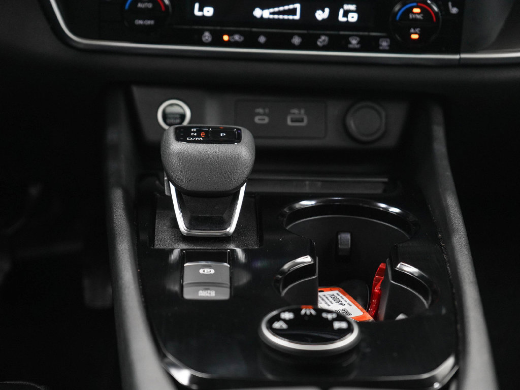 Used 2023 Nissan Rogue SV w/ SV Premium B Package AWD/4WD image 19