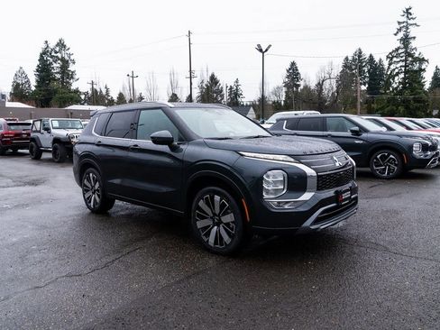 New 2026 Mitsubishi Outlander SEL image 28