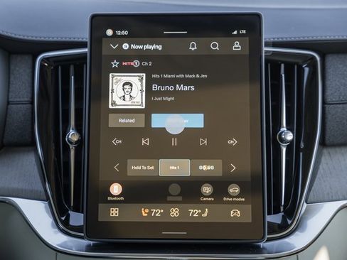 New 2026 Volvo XC90 B6 Ultra w/ Protection Package Premier image 22