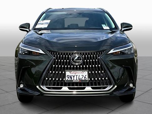 Used 2025 Lexus NX 250 FWD w/ Premium Package image 3