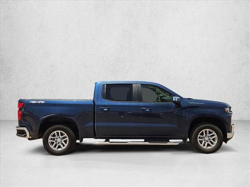 Used 2021 Chevrolet Silverado 1500 LT AWD/4WD image 4