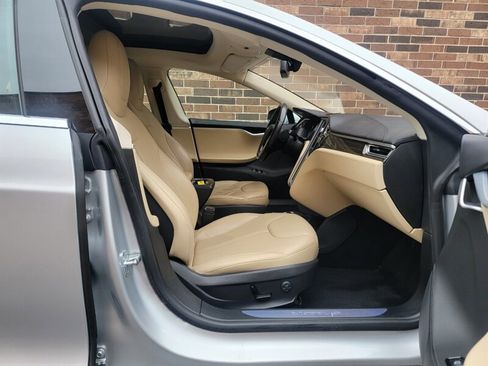 Used 2015 Tesla Model S RWD image 23
