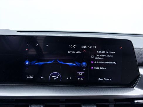 Used 2024 Kia Telluride S w/ S Sunroof Package image 23