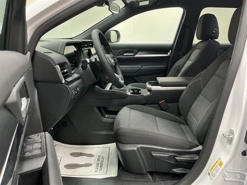 New 2027 GMC Terrain Elevation w/ LPO, Floor Liner Package AWD/4WD image 8