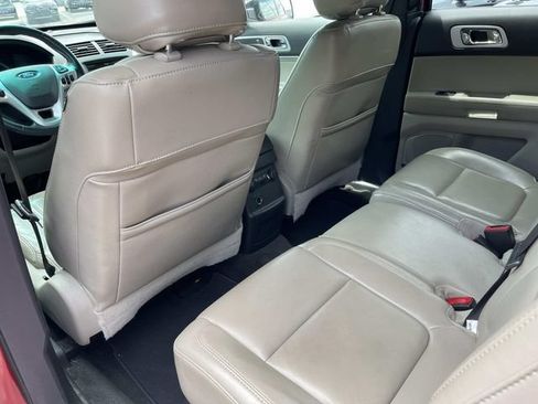 Used 2012 Ford Explorer XLT FWD image 20
