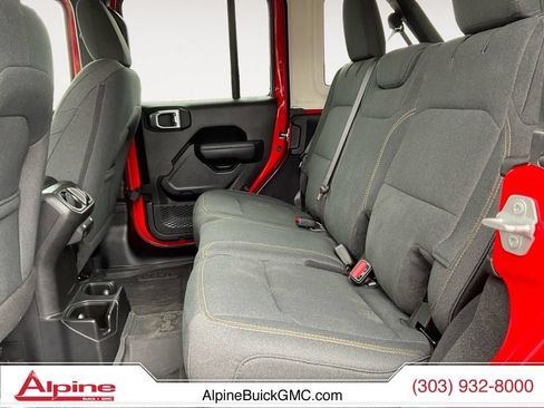 Used 2024 Jeep Wrangler Unlimited Sport AWD/4WD image 13