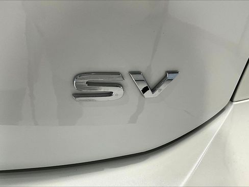 Used 2016 Nissan Quest SV FWD image 25
