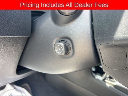 Used 2022 Lexus GX 460 Premium w/ Premium Package AWD/4WD image 8