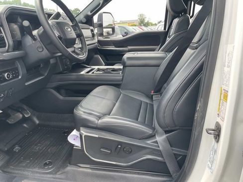 Used 2025 Ford F350 Platinum AWD/4WD image 18
