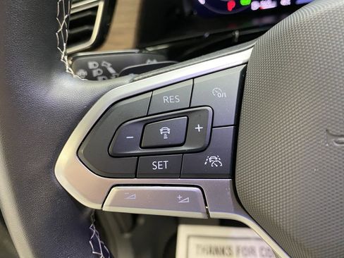 Used 2024 Volkswagen Atlas SE image 22