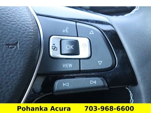 Used 2021 Volkswagen Tiguan SEL image 13