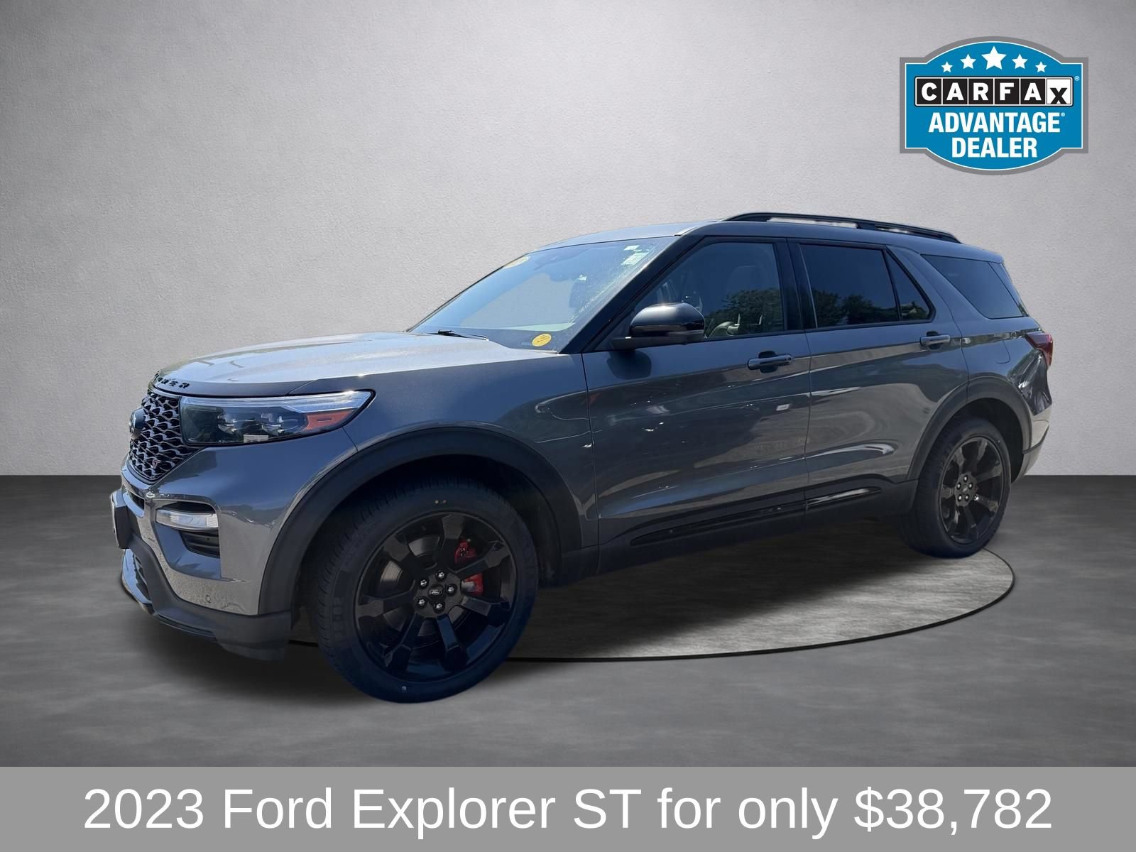 Used 2023 Ford Explorer ST w/ Equipment Group 401A AWD/4WD image 4