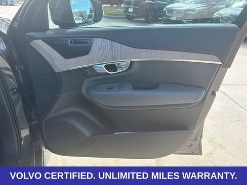 Certified 2024 Volvo XC90 T8 Ultimate w/ Protection Package Premier AWD/4WD image 11