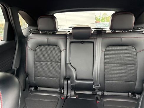 Certified 2025 Ford Escape ST-Line Select AWD/4WD image 27