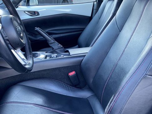 Used 2019 MAZDA MX-5 Miata Club w/ Brembo/BBS Package image 18