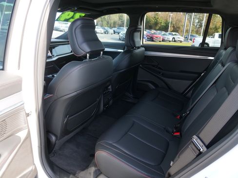 Used 2024 Jeep Wagoneer Launch Edition image 15