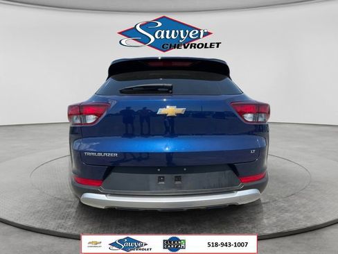 Used 2023 Chevrolet TrailBlazer LT FWD image 4