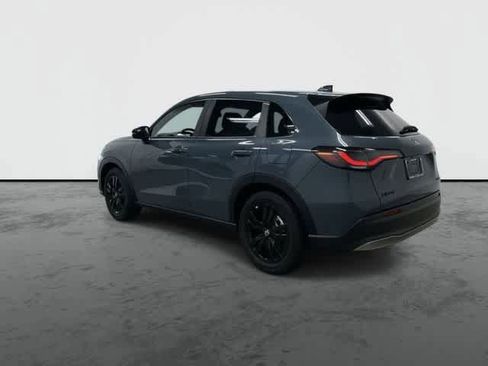 Certified 2026 Honda HR-V Sport image 9