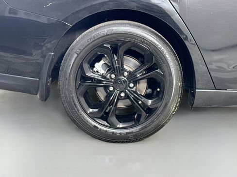 Used 2023 Honda Accord EX image 33