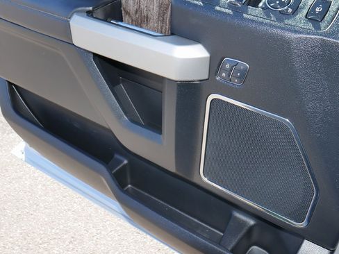 Used 2017 Ford F250 Lariat w/ Lariat Ultimate Package image 83