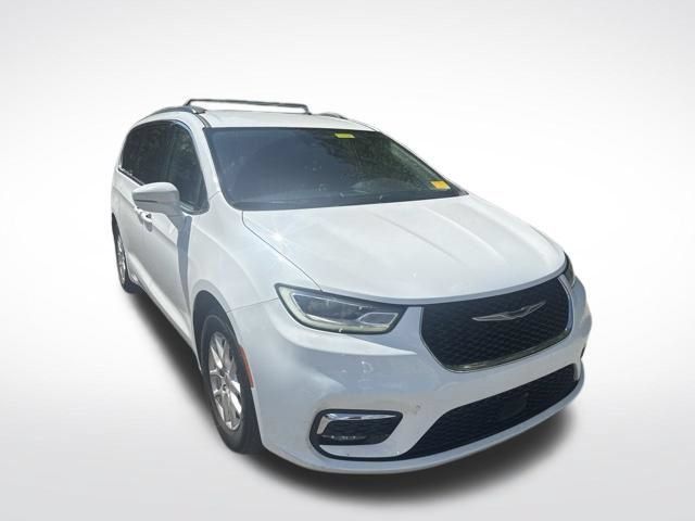 Used 2022 Chrysler Pacifica Touring-L FWD image 6