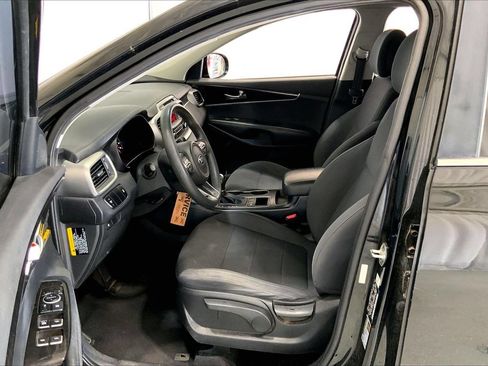 Used 2016 Kia Sorento L FWD image 15