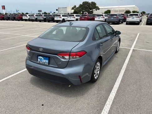 Used 2024 Toyota Corolla LE FWD image 5