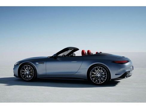 New 2025 Mercedes-Benz SL 63 AMG 4MATIC image 33