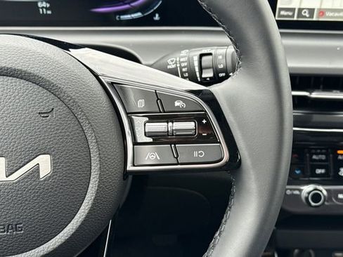 New 2026 Kia Seltos S FWD image 31