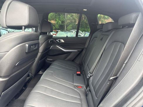Used 2022 BMW X5 xDrive40i w/ Executive Package AWD/4WD image 10