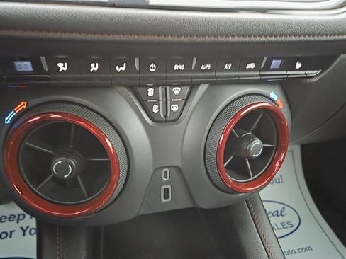 Used 2020 Chevrolet Blazer RS image 21