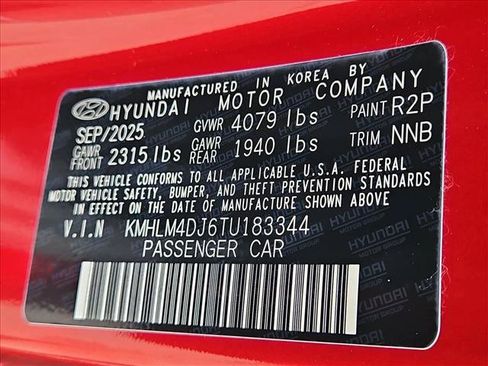 New 2026 Hyundai Elantra Sport FWD image 17