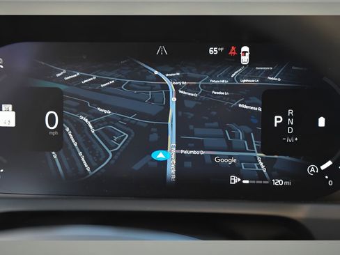 Certified 2026 Volvo XC90 B5 Plus w/ Protection Package Premier image 20