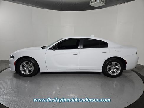 Used 2023 Dodge Charger SXT w/ Cold Weather Package RWD image 3