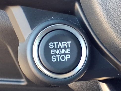 New 2025 Alfa Romeo Giulia RWD w/ Driving Assist Package image 20